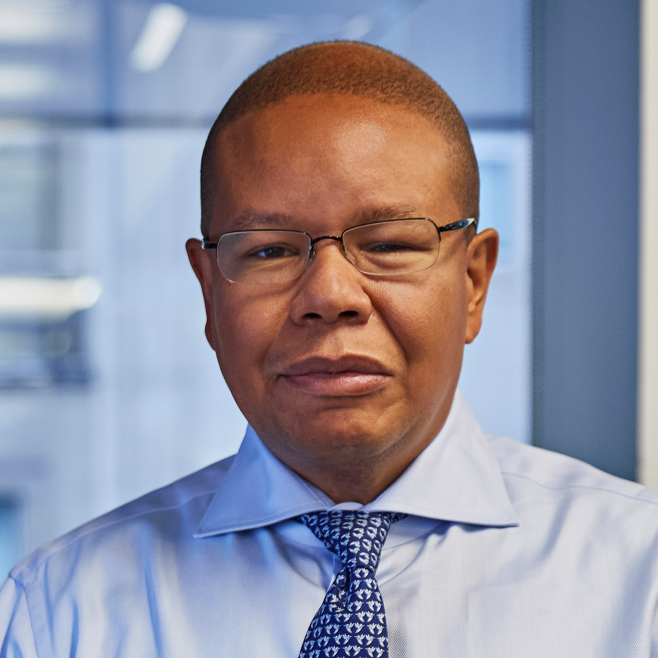 Deland Kamanga headshot